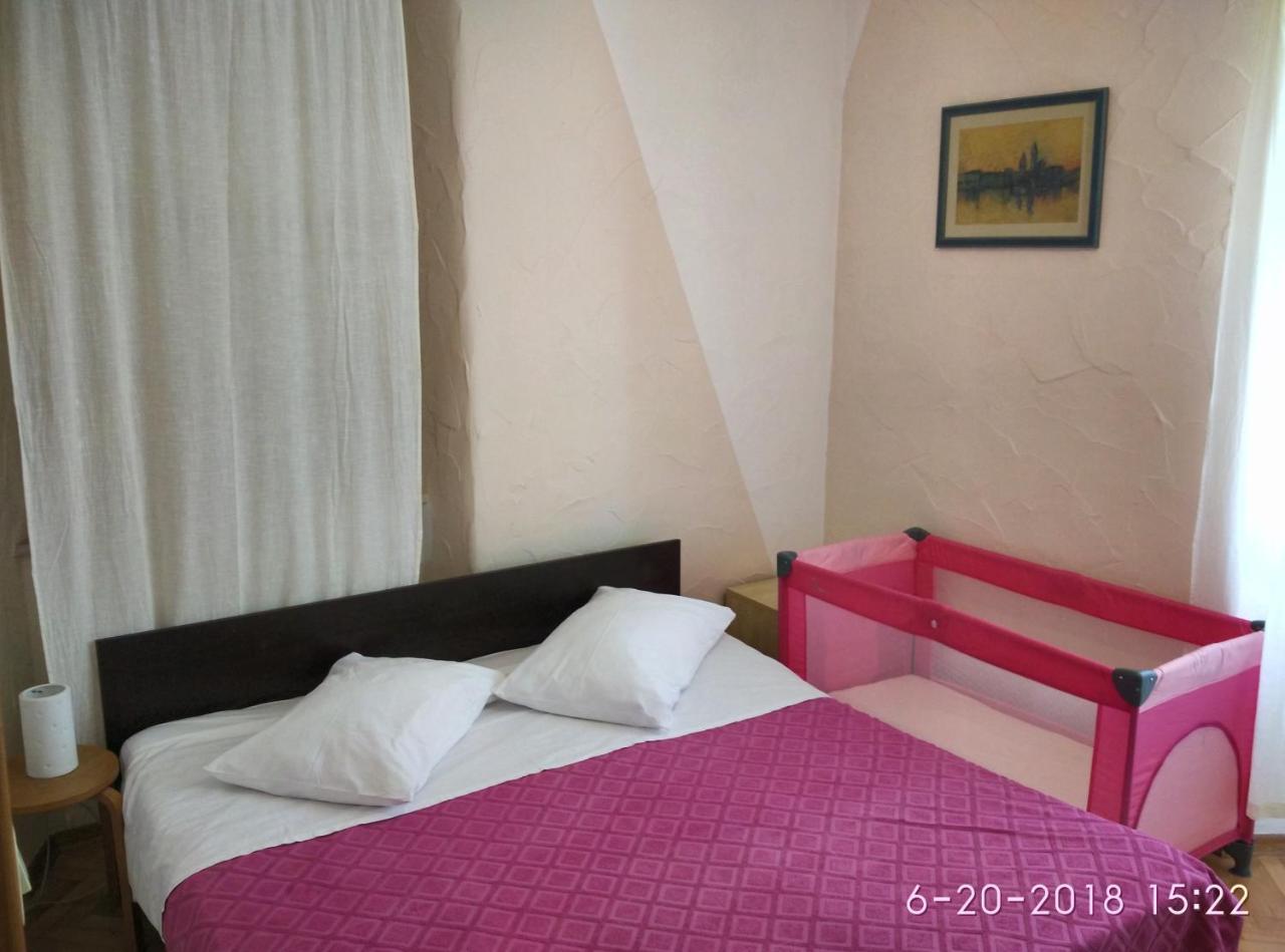 Apartments Gina Trogir Bagian luar foto