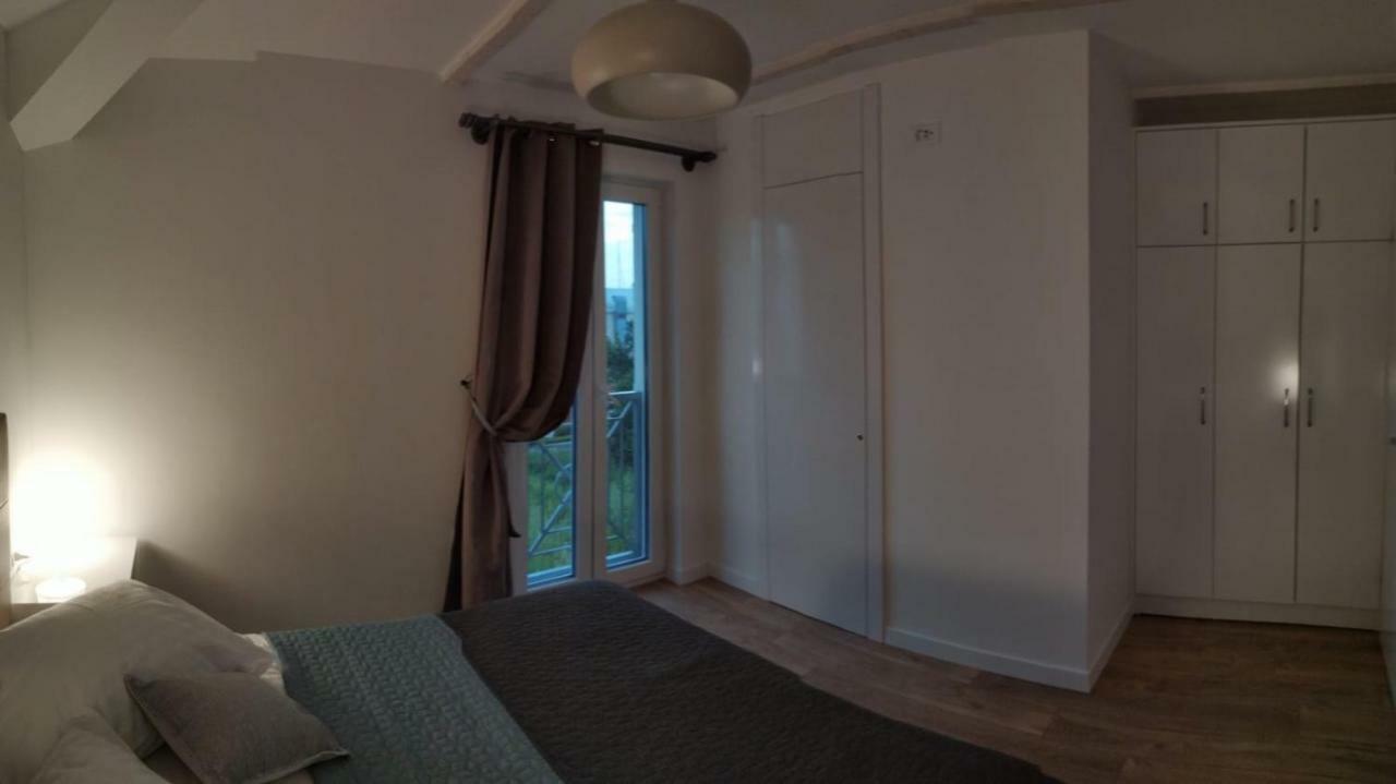 Apartments Gina Trogir Bagian luar foto